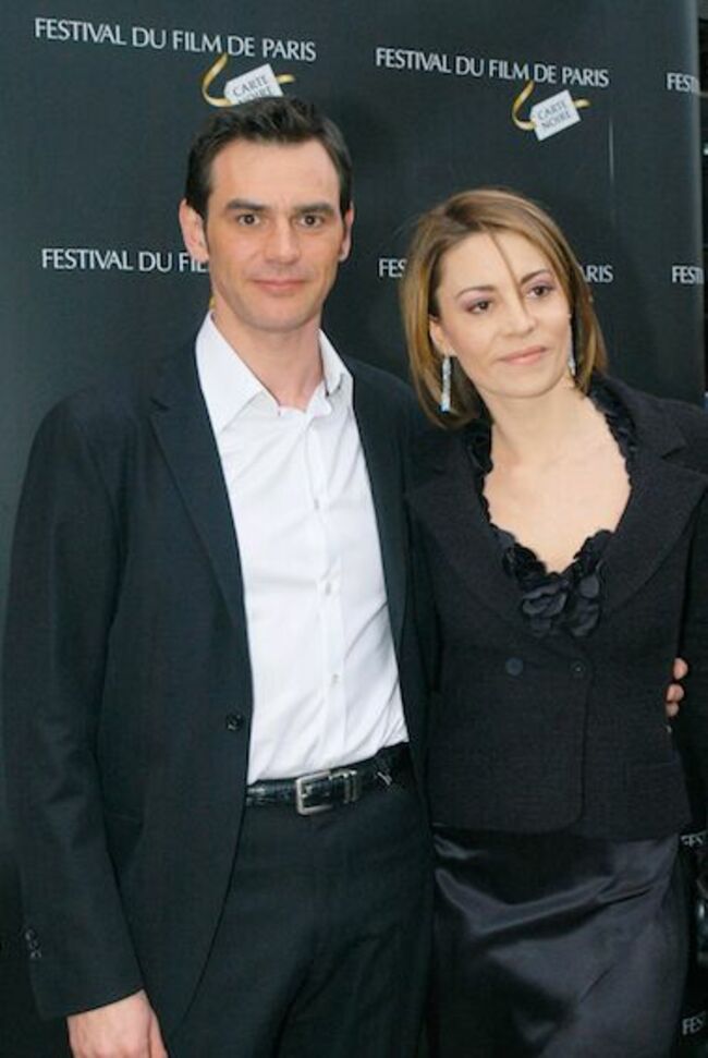 Hélène Devynck et le journaliste Jérôme Bertin 