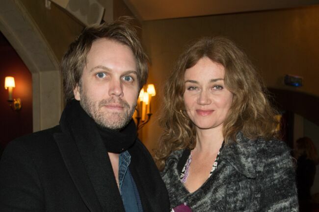 Florian Zeller et sa femme Marine Delterme à la générale de la pièce "Quelque part dans cette vie" au théâtre Edouard VII à Paris le 12 février 2018.