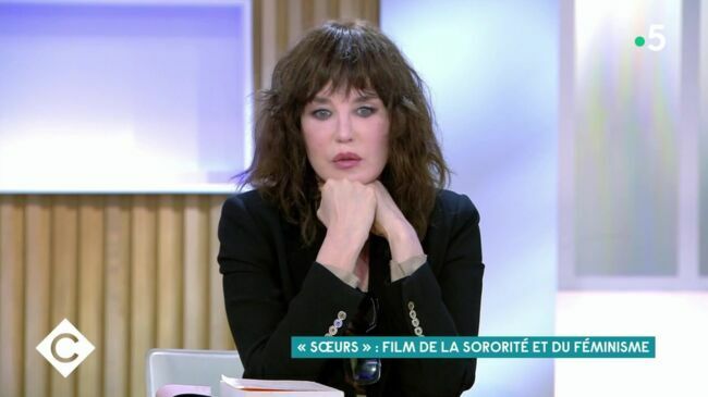 Isabelle Adjani dans l'émission C à vous le 25 juin 2021 sur France 5