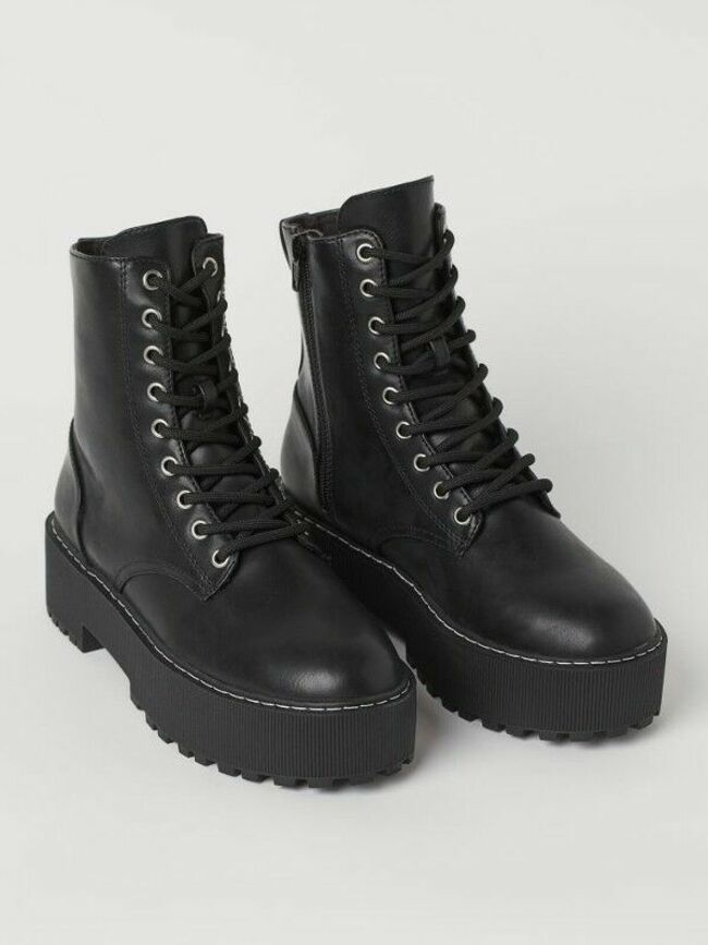 Combat boots à semelle épaisse, H&M, 34,99€