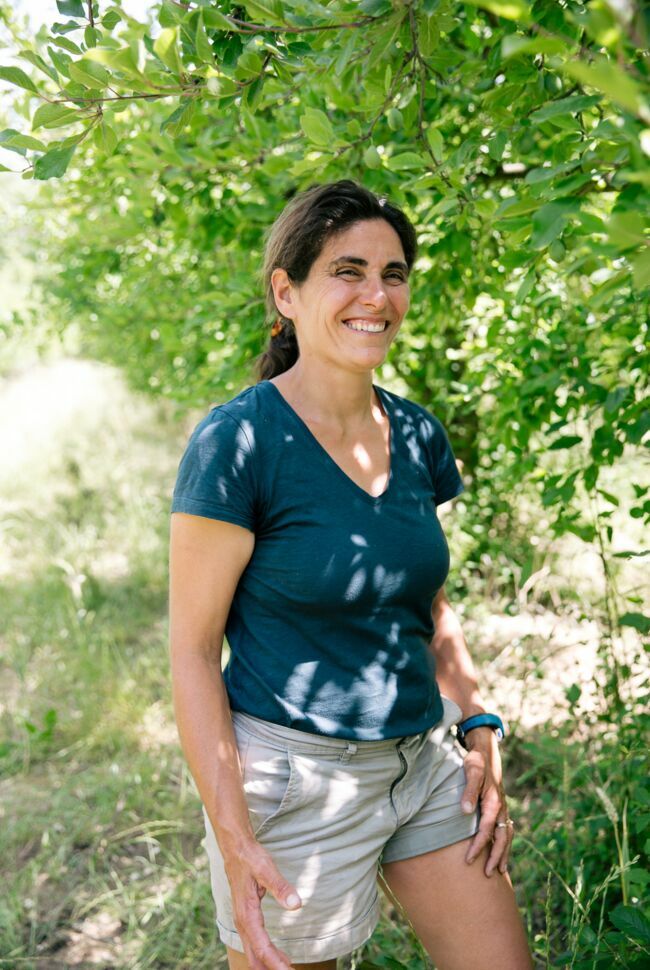 Sabine Richer fait partie des producteurs de prunes d’Ente du Lot-et-Garonne et départements limitrophes qui ont fait le choix du bio. Elle œuvre pour des pruneaux d’Agen de qualité.