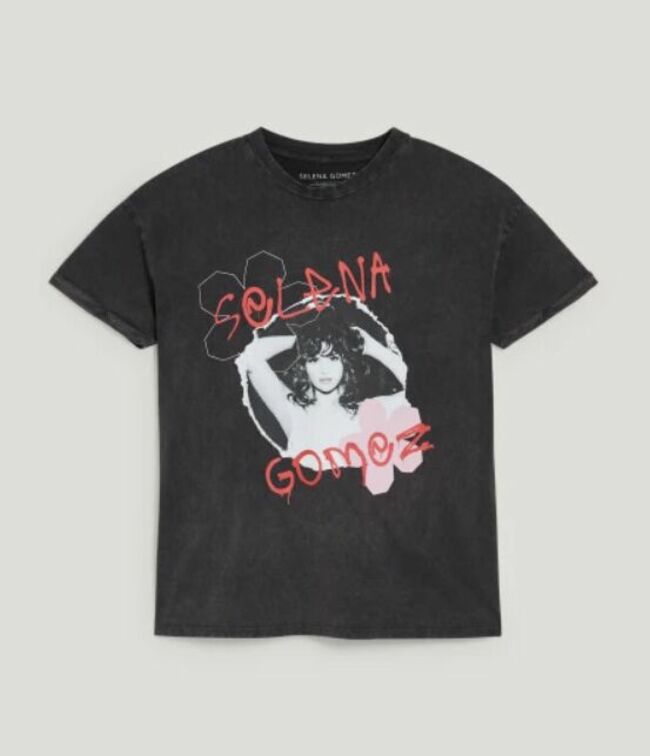 CLOCKHOUSE T-shirt Selena Gomez gris foncé, 6,99€.
