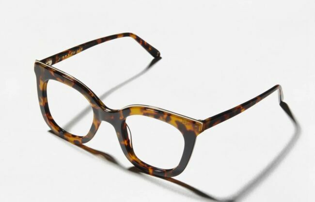 Voici la forme de lunettes tendance à adopter pour paraître plus