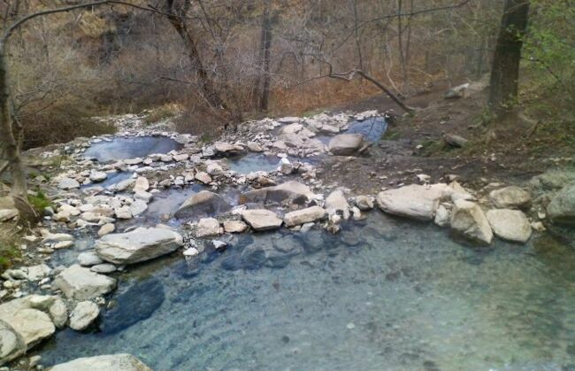 La source d'eau chaude de Prats-Balaguer.
