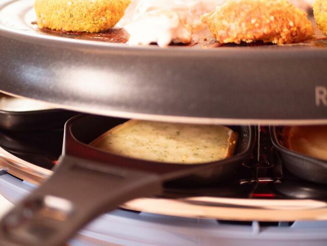 Appareil à raclette Tristar RA-2949 noir - 4 personnes - 500 W : :  Cuisine et Maison
