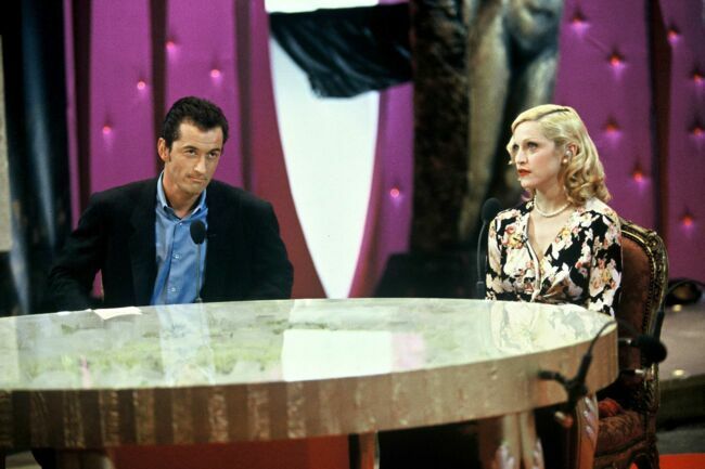 Christophe Dechavanne et Madonna dans "Coucou c'est nous", en 1993
