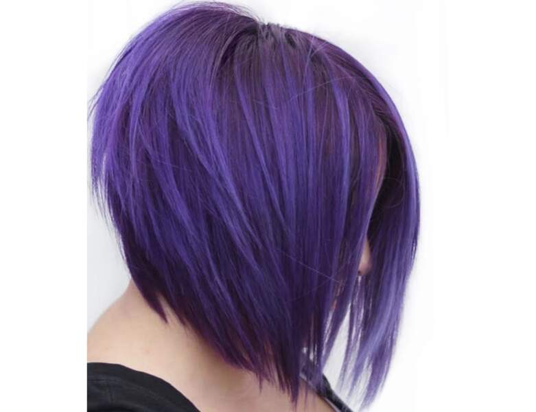 Cheveux violets méchés