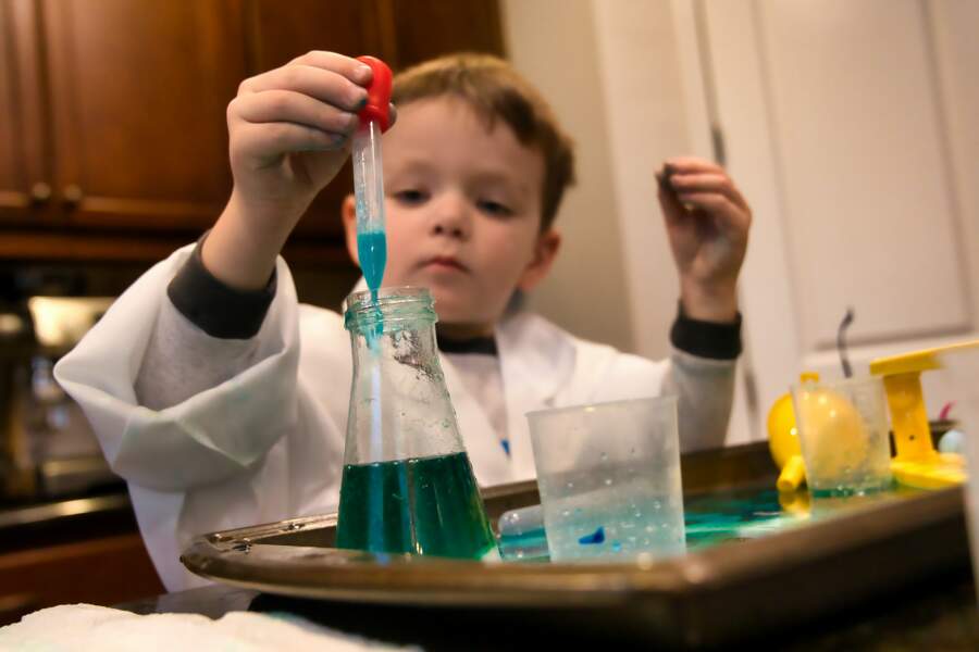 Un kit de chimie pour enfant