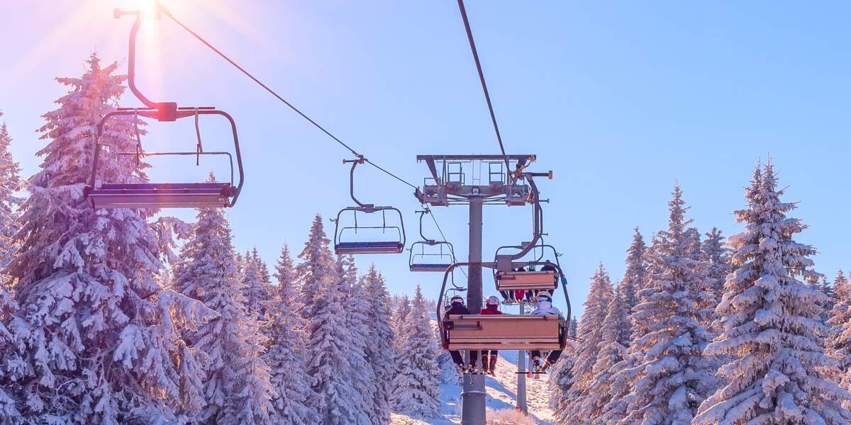 3 stations françaises où faire du ski à moins de 35 € la journée