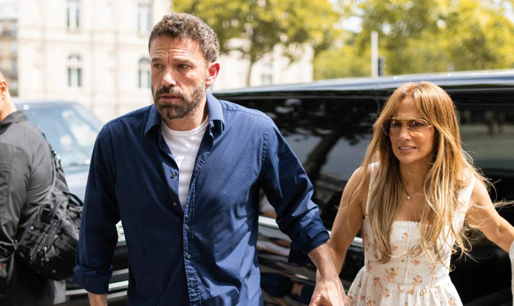 Jennifer Lopez et Ben Affleck amoureux et souriants à Paris : les plus belles photos de leur séjour