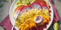 Salade de fruits exotiques en carpaccio et sauce sabayon grenadine