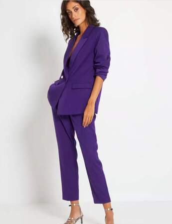 Tailleur pantalon tendance : violet