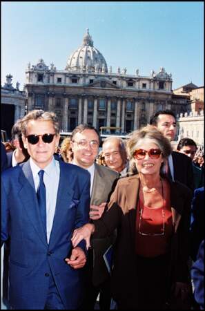 Le 28 septembre 1995, Brigitte Bardot et Bernard d'Ormale se rendent au Vatican.
