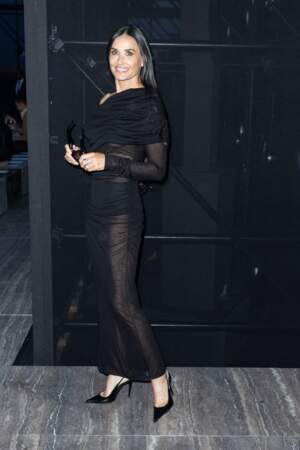 Les stars en toute transparence pendant la Fashion Week 2023 : Demi Moore