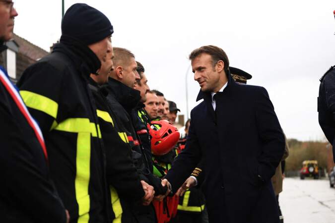 Le 14 novembre 2023, le président Macron était à Blendecques pour remercier les équipes de secours