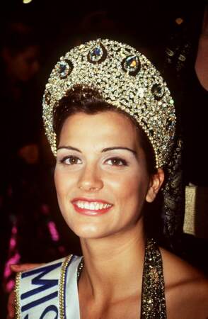 Mélody Vilbert (Miss France 1995)