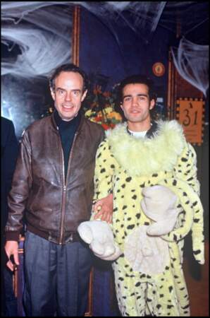 Le premier des enfants adoptés s'appelle Saïd Kasmi-Mitterrand. Sur la photo, ils fêtent Halloween, aux Bains-Douches, à Paris, en 1995.