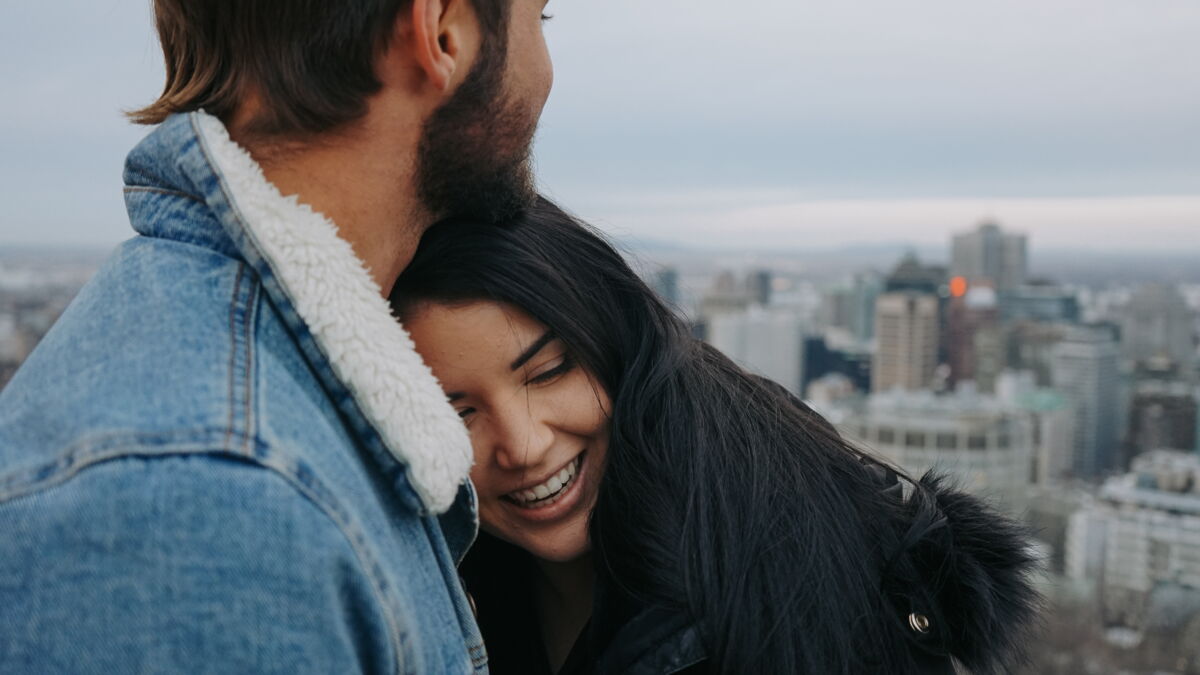Les plus beaux poèmes pour déclarer sa flamme - Femme Actuelle
