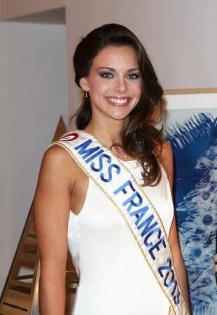 Marine Lorphelin, Miss Bourgogne, a été élue Miss France 2013, le 8 décembre 2012, à l'âge de 19 ans.