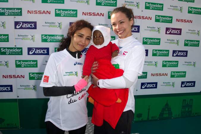 Grande sportive, elle a également participé à la 37e édition du marathon de Paris, le 7 avril 2013, pour Mécénat Chirurgie Cardiaque, avec Aïda Touihri...