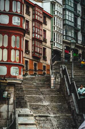 Les habitations à bow-windows de Bilbao