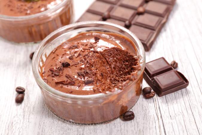 Comment rattraper une mousse au chocolat trop liquide ? 