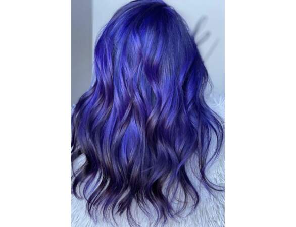 Cheveux violets nuit