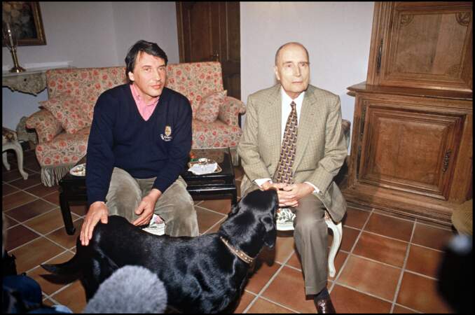 Le dernier de la fratrie, Gilbert Mitterrand, est né en février 1949. 