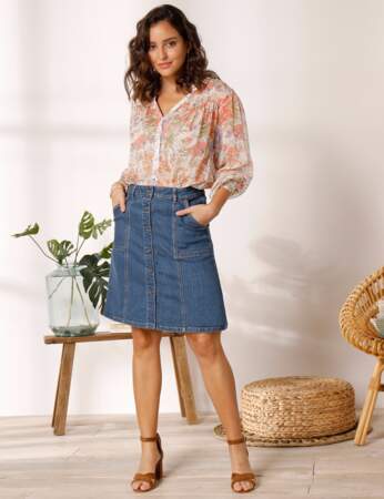 Mode 50 ans et plus : une jupe en jean