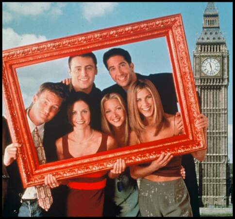En 1996, les Français découvrent une nouvelle série ou plutôt une sitcom. "Friends" débarque sur le petit écran d'abord sur Canal Jimmy, puis, en 1997, sur France 2.