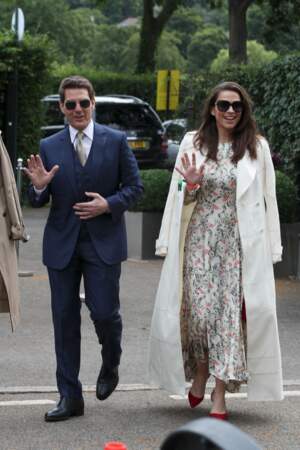 Tom Cruise et Hayley Atwell arrivent au All England Lawn Tennis and Croquet Club, à Londres,  le 10 juillet 2021.
