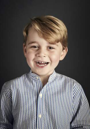 Portrait officiel du prince George pour son 4ème anniversaire, le 22 juillet 2017.