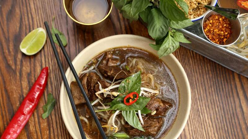 "Tous en cuisine" : la recette de la soupe thaïlandaise de Cyril Lignac