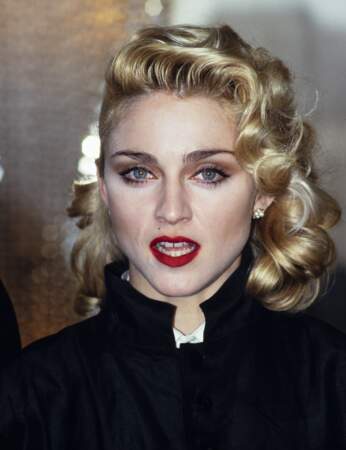 Années 1980 : le make-up glamour chic de Madonna