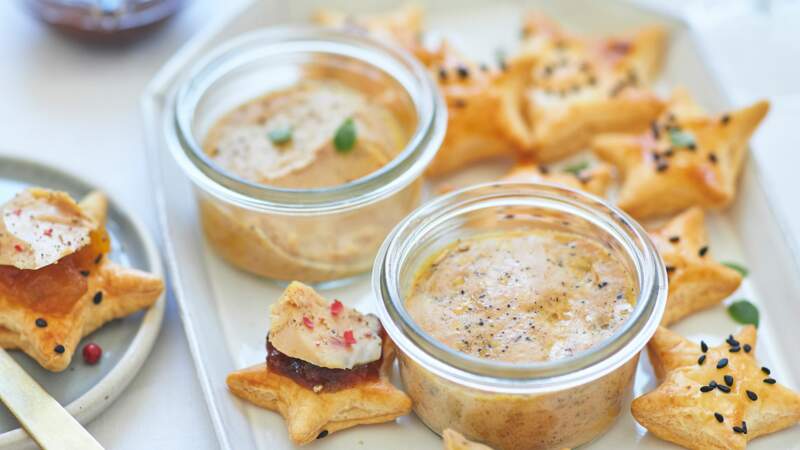 Etoiles feuilletées au foie gras