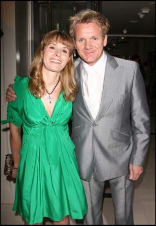 Le chef en compagnie de sa femme Tana Ramsay, lors de la soirée d'ouverture de son nouveau restaurant à l'hôtel "London West Hollywood", à Los Angeles, le 4 juin 2008.