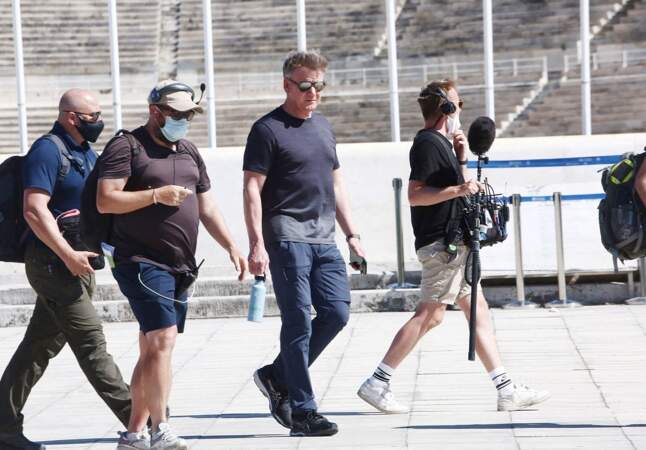 Gordon Ramsay pendant le tournage d'une émission spéciale au stade panathénaïque d'Athènes, en Grèce, le 11 mai 2021.
