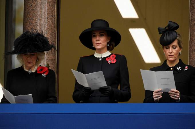 La duchesse de Cornouailles, Camilla Parker Bowles, la duchesse de Cambridge, Kate Middleton et la comtesse de Wessex, Sophie Helen Rhys-Jones à Londres le 14 novembre 2021.