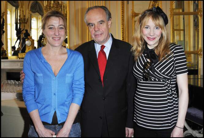 Valéria Bruni-Tedeschi, François Mitterand et Julie Depardieu pour les nominations des Molières (2011)