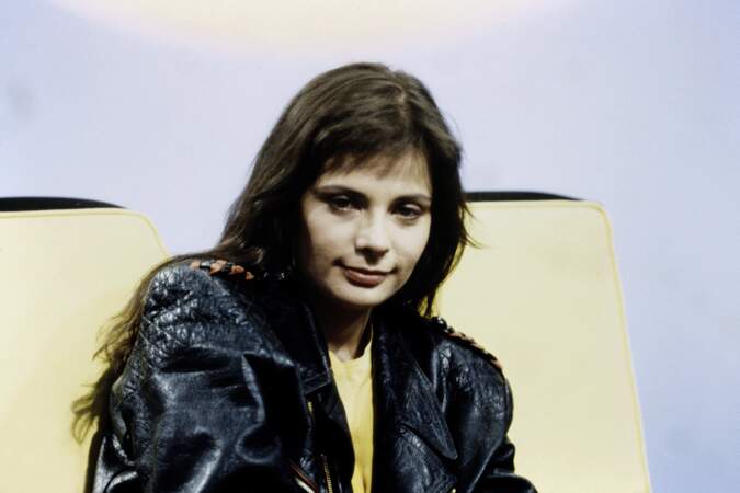 Marie Trintignant sur le plateau de l'émission "Ciel mon mardi !", présentée par Christophe Dechavanne, le 18 juin 1991.