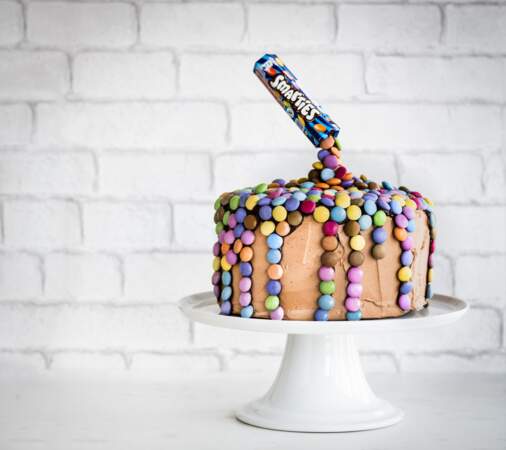 Gravity cake : le retour du gâteau suspendu qui subjugue les réseaux sociaux