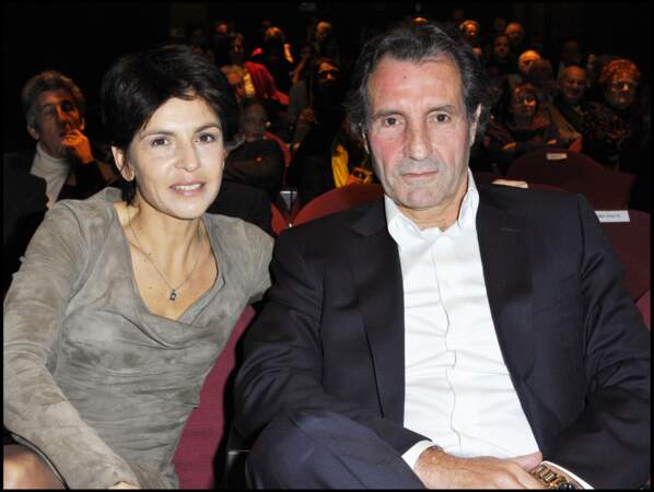 Jean-Jacques Bourdin et Anne Nivat vivent une histoire d'amour depuis leur rencontre, en 2004, sur le plateau de RMC. 