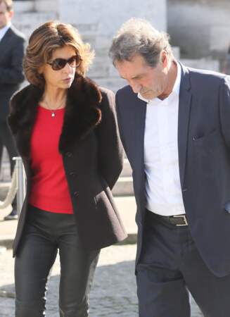 Anne Nivat (photographié avec son mari lors des obsèques de Jean-Noël Tassez, le compagnon de Charlotte Rampling, le 9 octobre 2015) décide de revenir en France.