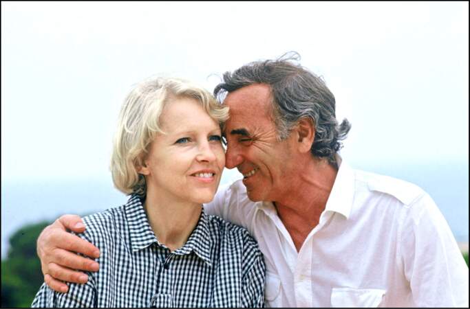 Charles Aznavour avec sa femme Ulla Thorsell le 15 juillet 1986.