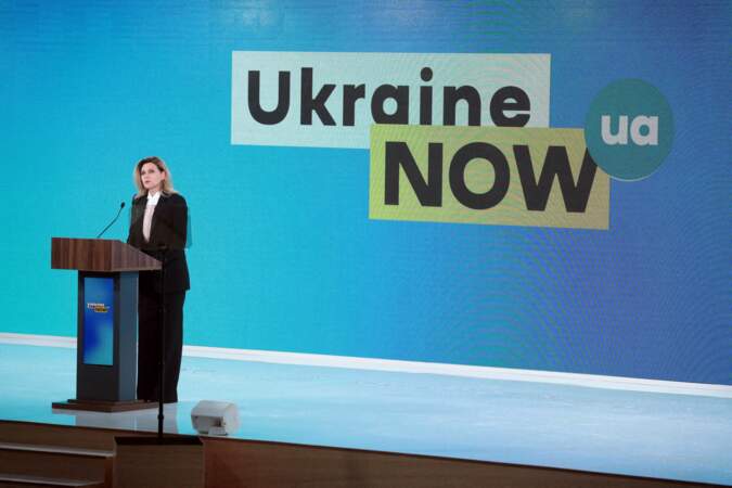 Parmi les autres causes qu'elle défend figure la promotion de la langue ukrainienne.