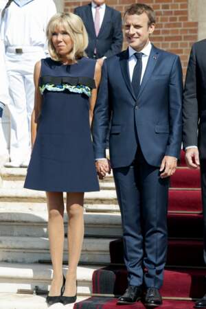 Le président de la République française Emmanuel Macron et sa femme Brigitte Macron ont été reçus par son homologue de Bulgarie, Rumen Radev et sa femme, Desislava Radeva, au palais Euxinograd, à Varna, en Bulgarie, le 25 août 2017. 