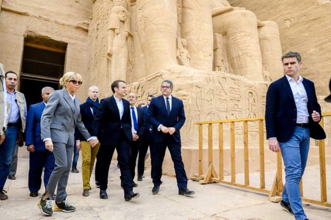Le couple présidentiel français entame sa visite officielle de trois jours en Egypte, au temple d'Abou Simbel, l'un des sites archéologiques emblématiques du pays, le 27 janvier 2019. 