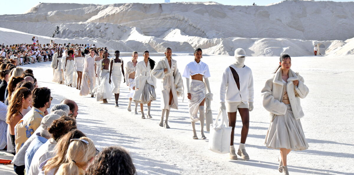 Défilé Jacquemus automne-hiver 2022-2023  