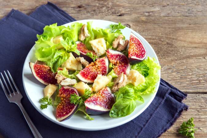 La salade d'automne aux figues, raisins et chèvre frais de Laurent Mariotte