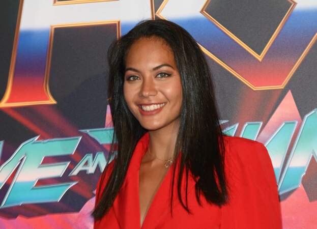 Vaimalama Chaves (Miss Tahiti) – 2019